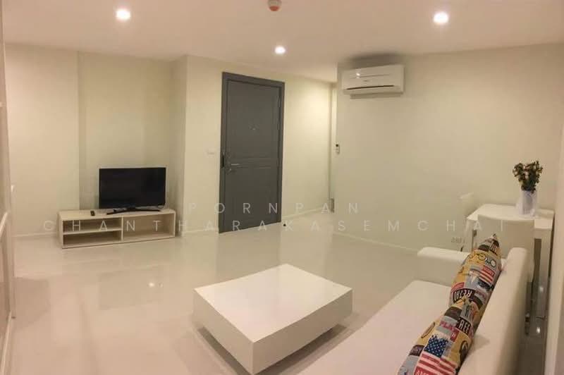 Elements Srinakarin, Bangkok, 43-1 Soi Supaphong 3, Intersection 4, Srinakarin Road, Nong Bon, Prawet, Bangkok, 1 Bedroom, 44 sqm, Condo For Sale, by Pornpan Chantharakasemchai, 500478249 - DDproperty.com