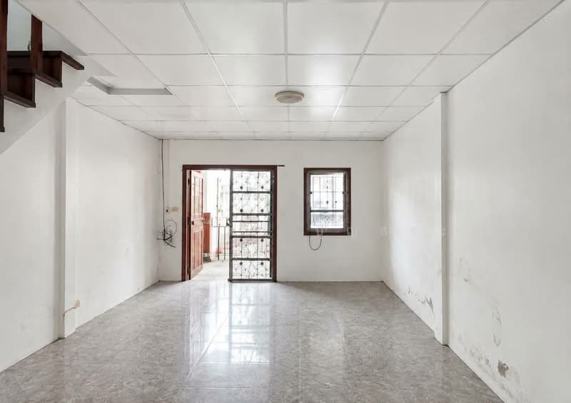Supalak Lamlukka – Klong 7 : ศุภลักษณ์ ลำลูกกา คลอง 7, Pathum Thani, ถนนเลียบคลอง 7, Lam Luk Ka, Pathum Thani, 2 Bedrooms, 100 sqm, Townhouse For Sale, by กรกฤตย์ บุญสระ, 500478258 - DDproperty.com