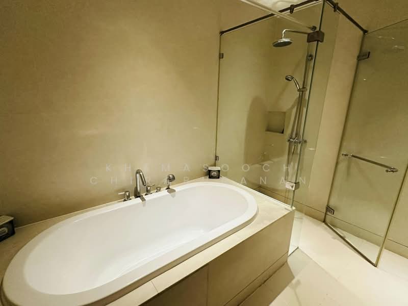 The Emporio Place, Bangkok, 93 Soi Sukhumvit 24, Sukhumvit Road, Khong Tan, Khlong Toei, Bangkok, 1 Bedroom, 83 sqm, Condo For Rent, by Khemasooch Chiraburanan, 500478264 - DDproperty.com