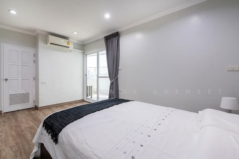 Fifty Fifth Tower, Bangkok, 84 Soi Sukhumvit 55, Sukhumvit Road, Khlong Tan Nua, Watthana, Bangkok, 3 Bedrooms, 223 sqm, Condo For Rent, by Hathaichanok Saenset, 500478269 - DDproperty.com