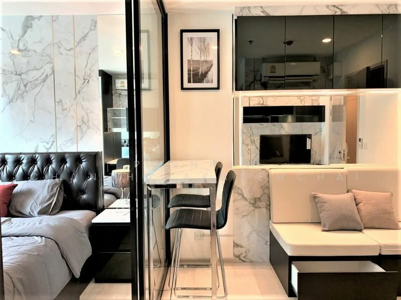 Life Asoke, Bangkok, Asoke-Dindang Road, Bang Kapi, Huai Khwang, Bangkok, 1 Bedroom, 30 sqm, Condo For Sale, by Pornpan Chantharakasemchai, 500478337 - DDproperty.com