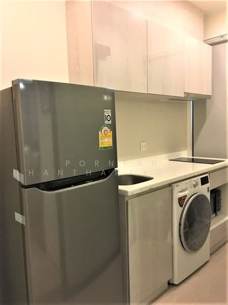 Life Asoke, Bangkok, Asoke-Dindang Road, Bang Kapi, Huai Khwang, Bangkok, 1 Bedroom, 30 sqm, Condo For Sale, by Pornpan Chantharakasemchai, 500478337 - DDproperty.com