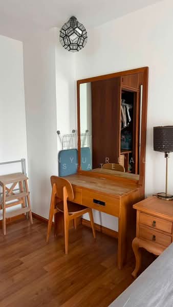 The Mark Ratchada-Airport Link, Bangkok, Chaturathit Road, Makkasan, Ratchathewi, Bangkok, 2 Bedrooms, 60 sqm, Condo For Sale, by Shinyu Real Estate, 500478343 - DDproperty.com