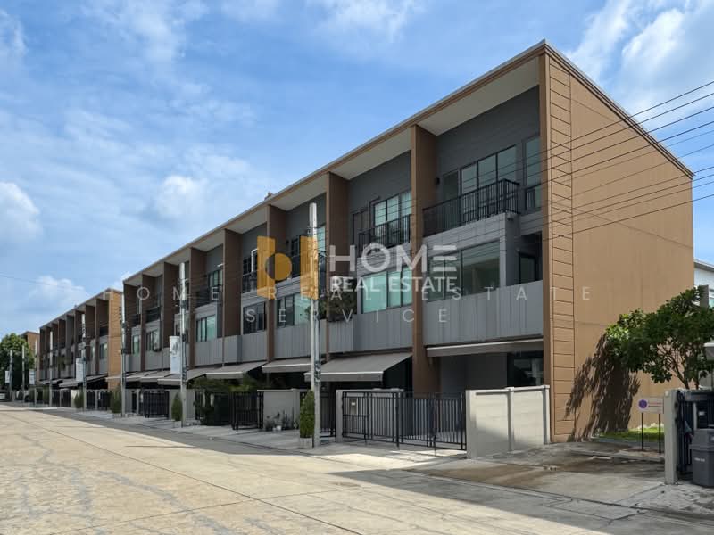Baan Klang Muang Sukhumvit-Onnut : บ้านกลางเมือง สุขุมวิท อ่อนนุช, กรุงเทพ, Soi On Nut 70/1, ประเวศ, กรุงเทพ, 143 ตร.ม., ทาวน์เฮ้าส์ ขาย, โดย HOME Real Estate Service, 500478353 - DDproperty.com