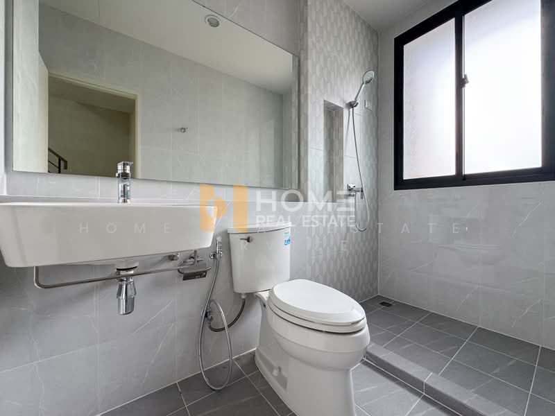 Baan Klang Muang Sukhumvit-Onnut, Bangkok, Soi On Nut 70/1, Prawet, Bangkok, 3 Bedrooms, 143 sqm, Townhouse For Sale, by HOME Real Estate Service, 500478353 - DDproperty.com
