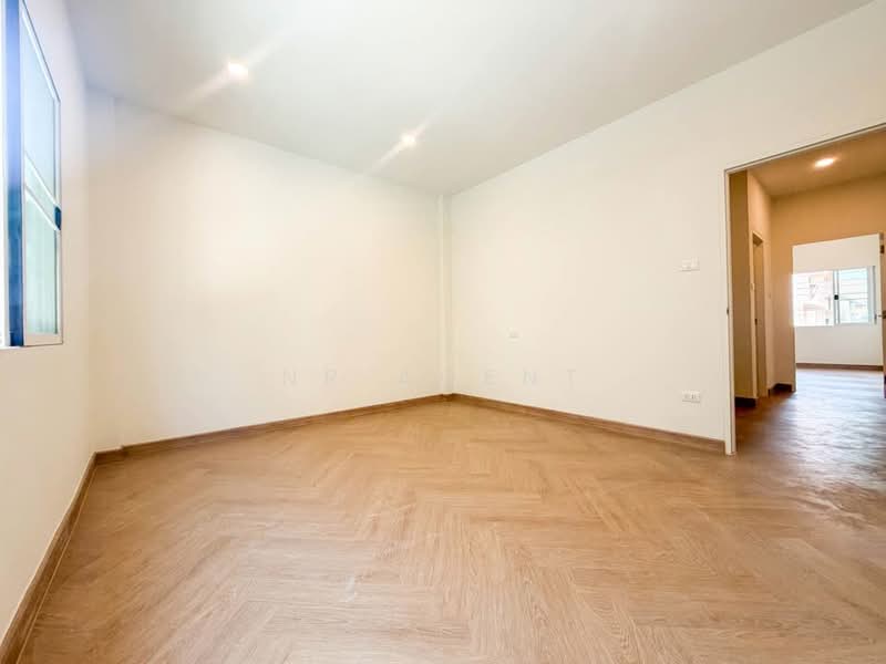 Parinyaluck Light Samakkee, Nonthaburi, Tha-Sai, Muang Nonthaburi, Nonthaburi, 2 Bedrooms, 100 sqm, Townhouse For Sale, by NR AGENT, 500478377 - DDproperty.com