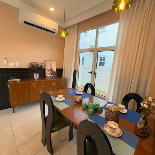 4-BR House, Chon Buri (Pattaya), Nong Pru, Bang Lamung (Pattaya), Chon Buri (Pattaya), 4 Bedrooms, 300 sqm, Single Detached House For Rent, by Supitsara Sangarun, 500478397 - DDproperty.com
