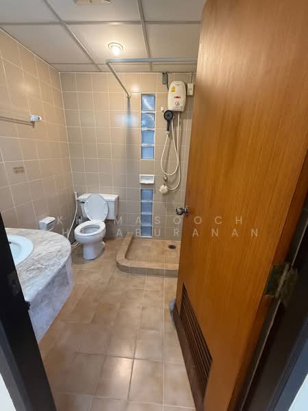Aree Place Sukhumvit 26, Bangkok, Khong Tan, Khlong Toei, Bangkok, 2 Bedrooms, 75 sqm, Condo For Rent, by Khemasooch Chiraburanan, 500478399 - DDproperty.com