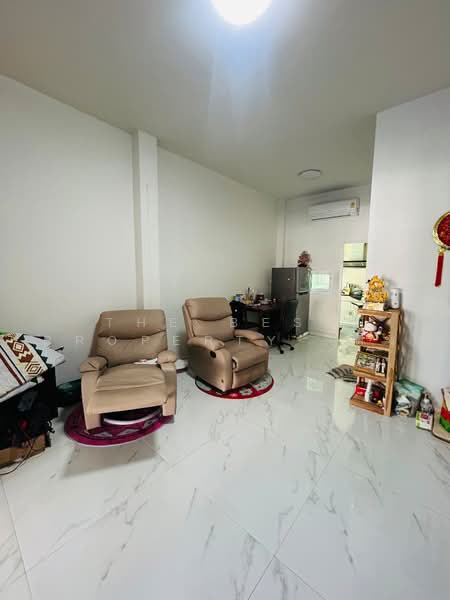 เออร์บาน่า โฮม บ้านบึง-อมตะ (Urbana Home Ban Bueng-Amata), Chon Buri (Pattaya), Ban Bung, Ban Bung, Chon Buri (Pattaya), 2 Bedrooms, 150 sqm, Single Detached House For Sale, by The Best Property ติ้ง, 500478405 - DDproperty.com