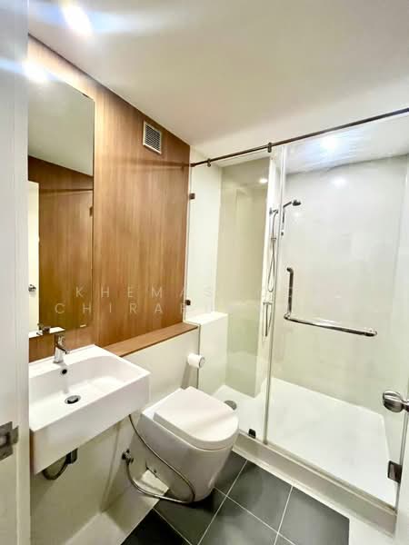 Blossom Condo @ Sathorn-Charoenrat, Bangkok, Charoen Rat Road, Thung Wat Don, Sathon, Bangkok, 1 Bedroom, 31 sqm, Condo For Rent, by Khemasooch Chiraburanan, 500478412 - DDproperty.com