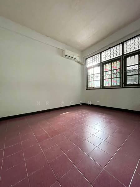 Prachakornthai Village Ladproa 93 : หมู่บ้านประชากรไทย ลาดพร้าว 93, กรุงเทพ, คลองเจ้าคุณสิงห์, วังทองหลาง, กรุงเทพ, 100 ตร.ม., ทาวน์เฮ้าส์ ขาย, โดย NR AGENT, 500478434 - DDproperty.com