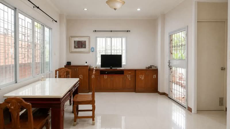 Prinyada Pinklao – Buddhamonthon 2, Bangkok, Bang Waek Road, Bang Phai, Bang Khae, Bangkok, 3 Bedrooms, 200 sqm, Single Detached House For Sale, by กรกฤตย์ บุญสระ, 500478435 - DDproperty.com