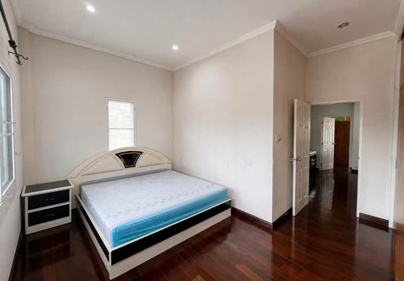 Prinyada Pinklao – Buddhamonthon 2, Bangkok, Bang Waek Road, Bang Phai, Bang Khae, Bangkok, 3 Bedrooms, 200 sqm, Single Detached House For Sale, by กรกฤตย์ บุญสระ, 500478435 - DDproperty.com