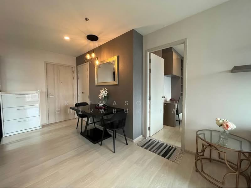 Life Asoke, Bangkok, Asoke-Dindang Road, Bang Kapi, Huai Khwang, Bangkok, 2 Bedrooms, 55 sqm, Condo For Rent, by Khemasooch Chiraburanan, 500478440 - DDproperty.com