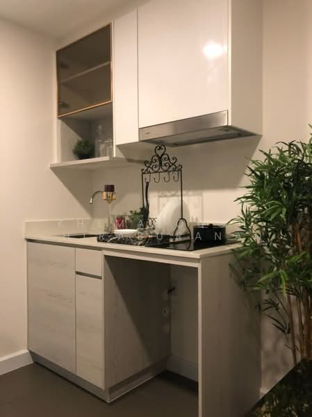 Metro Luxe Rose Gold Phaholyothin - Sutthisan, Bangkok, Soi Inthamara 14, Samsen Nai, Phaya Thai, Bangkok, 1 Bedroom, 48 sqm, Condo For Rent, by Khemasooch Chiraburanan, 500478483 - DDproperty.com