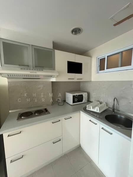 Lumpini Suite Sukhumvit 41, Bangkok, Soi Sukhumvit 41, Khlong Tan Nua, Watthana, Bangkok, 1 Bedroom, 52 sqm, Condo For Rent, by Khemasooch Chiraburanan, 500478499 - DDproperty.com