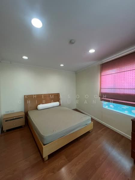 Lumpini Suite Sukhumvit 41, Bangkok, Soi Sukhumvit 41, Khlong Tan Nua, Watthana, Bangkok, 1 Bedroom, 52 sqm, Condo For Rent, by Khemasooch Chiraburanan, 500478499 - DDproperty.com