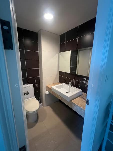 Lumpini Suite Sukhumvit 41, Bangkok, Soi Sukhumvit 41, Khlong Tan Nua, Watthana, Bangkok, 1 Bedroom, 52 sqm, Condo For Rent, by Khemasooch Chiraburanan, 500478499 - DDproperty.com