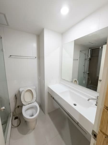 U Delight @ Jatujak Station, Bangkok, 22 Soi Phaholyothin 18/1, Phaholyothin Road, Jom Phon, Chatuchak, Bangkok, 1 Bedroom, 32 sqm, Condo For Sale, by Veera Sawatrangsri, 500478514 - DDproperty.com