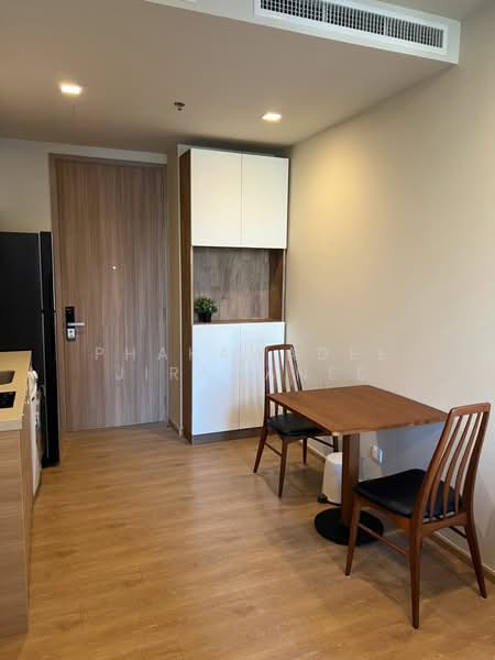 Noble Around Sukhumvit 33, Bangkok, 17 Soi Sukhumvit 33, Khlong Tan Nua, Watthana, Bangkok, 1 Bedroom, 35 sqm, Condo For Rent, by Phakawadee Jiramanee, 500478531 - DDproperty.com