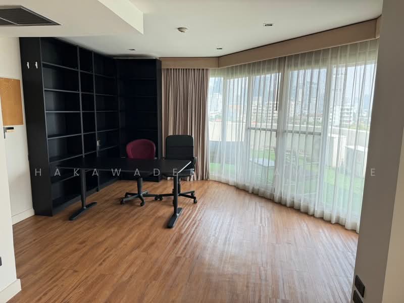 Baan Sukhumvit, Bangkok, Soi Napasap 5, Khong Tan, Khlong Toei, Bangkok, 3 Bedrooms, 250 sqm, Condo For Rent, by Phakawadee Jiramanee, 500478534 - DDproperty.com