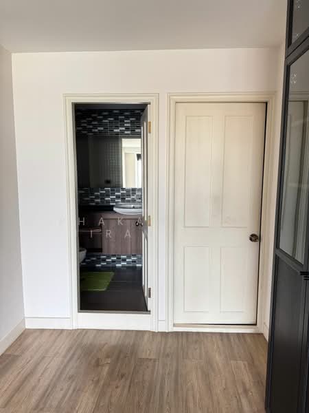 Baan Sukhumvit, Bangkok, Soi Napasap 5, Khong Tan, Khlong Toei, Bangkok, 3 Bedrooms, 250 sqm, Condo For Rent, by Phakawadee Jiramanee, 500478534 - DDproperty.com