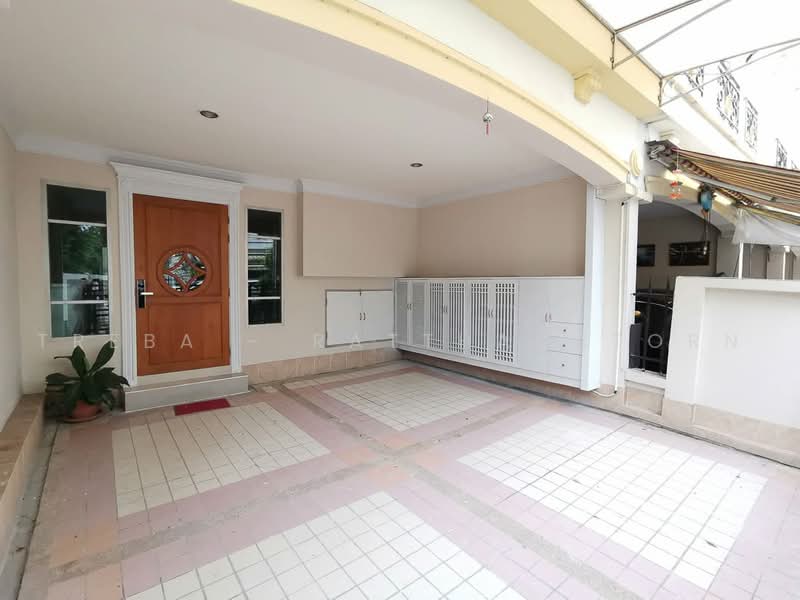 Baan Klang Krung Grande Vienna Rama 3, Bangkok, Rama 3 Road, Bang Pong Pang, Yan Nawa, Bangkok, 3 Bedrooms, 250 sqm, Townhouse For Rent, by TREBA - Ratthanatorn, 500478551 - DDproperty.com
