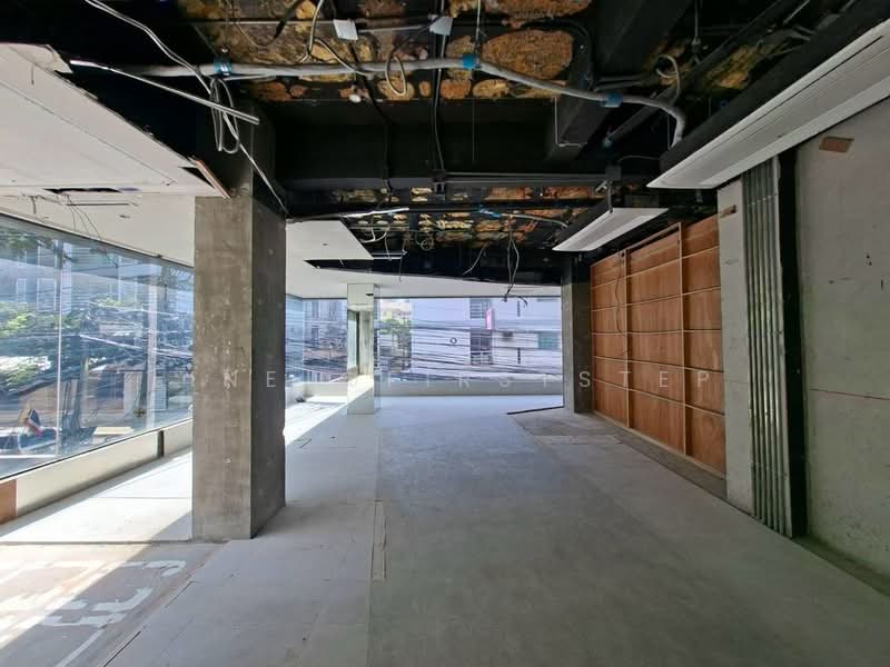 Commercial Space 2-storey Sukhumvit 49 - Thonglor, Bangkok, Khlong Tan Nua, Watthana, Bangkok, , 230 sqm, Retail Space For Rent, by LINE @firststep, 500478555 - DDproperty.com