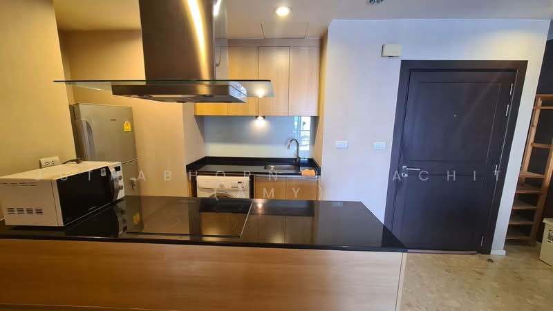 Sathorn Gardens, Bangkok, 39 South Sathorn Road, Thung Maha Mek, Sathon, Bangkok, 2 Bedrooms, 84 sqm, Condo For Rent, by Juthabhorn Uppachit (Amy), 500478581 - DDproperty.com