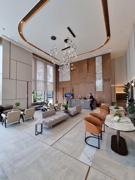 The Issara Sathorn, Bangkok, ถนนจันทน์, Thung Maha Mek, Sathon, Bangkok, 1 Bedroom, 33 sqm, Condo For Rent, by Phakawadee Jiramanee, 500478592 - DDproperty.com
