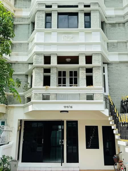 Moo Baan Chicha Castle, Bangkok, Sukhumvit 31, Khlongtoei Nua, Watthana, Bangkok, 4 Bedrooms, 350 sqm, Townhouse For Rent, by Phakawadee Jiramanee, 500478594 - DDproperty.com
