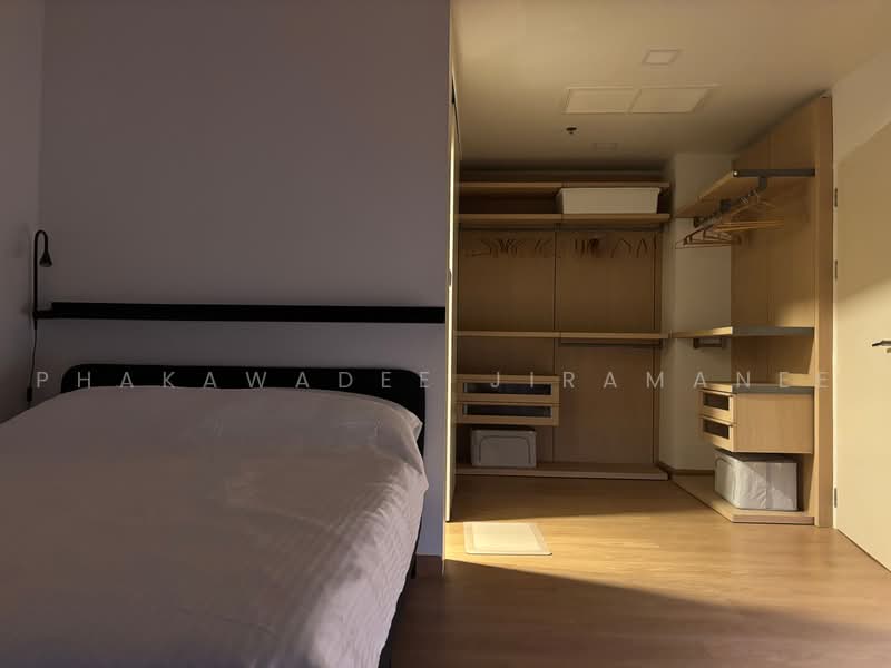 Noble Solo, Bangkok, 988 Thong Lo, Khlong Tan Nua, Watthana, Bangkok, 1 Bedroom, 54 sqm, Condo For Rent, by Phakawadee Jiramanee, 500478617 - DDproperty.com