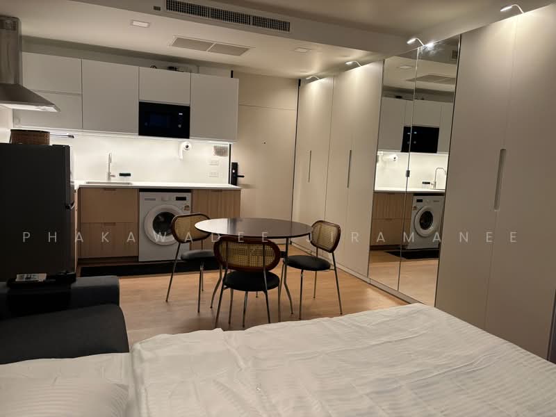 Noble Solo, Bangkok, 988 Thong Lo, Khlong Tan Nua, Watthana, Bangkok, 1 Bedroom, 54 sqm, Condo For Rent, by Phakawadee Jiramanee, 500478617 - DDproperty.com
