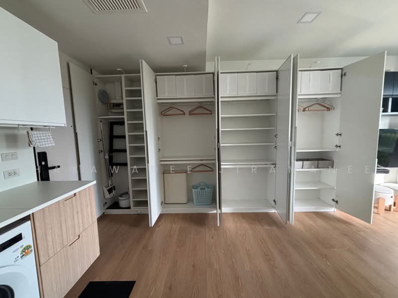 Noble Solo, Bangkok, 988 Thong Lo, Khlong Tan Nua, Watthana, Bangkok, 1 Bedroom, 54 sqm, Condo For Rent, by Phakawadee Jiramanee, 500478617 - DDproperty.com