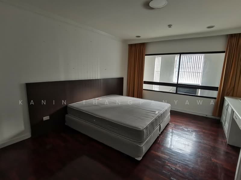 Regent on the Park 1, Bangkok, Soi Sukhumvit 26, Khong Tan, Khlong Toei, Bangkok, 3 Bedrooms, 350 sqm, Condo For Rent, by Kanin Thangpanyawa, 500478626 - DDproperty.com