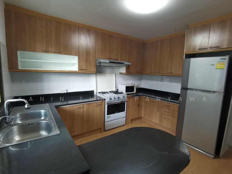 Regent on the Park 1, Bangkok, Soi Sukhumvit 26, Khong Tan, Khlong Toei, Bangkok, 3 Bedrooms, 250 sqm, Condo For Rent, by Kanin Thangpanyawa, 500478629 - DDproperty.com