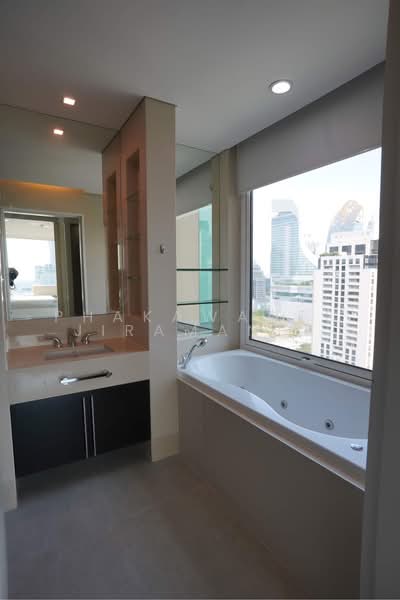 The Park Chidlom, Bangkok, 1 Petchaburi Road, Pathum Wan, Bangkok, 2 Bedrooms, 158 sqm, Condo For Rent, by Phakawadee Jiramanee, 500478647 - DDproperty.com