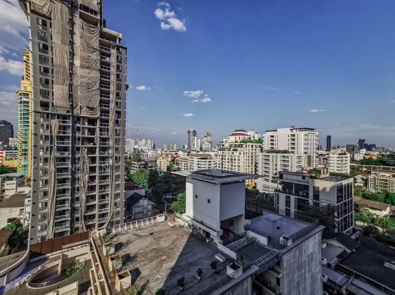 Siamese Exclusive Sukhumvit 31, Bangkok, 75 Soi Sukhumvit 31, Khlong Tan Nua, Watthana, Bangkok, 1 Bedroom, 72 sqm, Condo For Rent, by Kanin Thangpanyawa, 500478667 - DDproperty.com