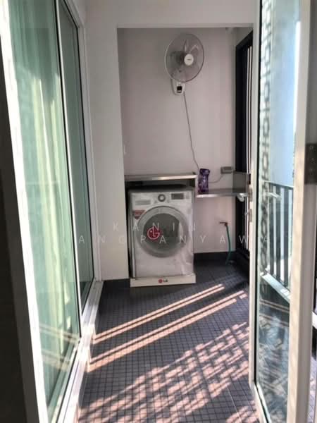 Tree Condo Ekamai, Bangkok, Soi Samanand, Rama 4 Road, Phra Kanong, Khlong Toei, Bangkok, 2 Bedrooms, 88 sqm, Condo For Rent, by Kanin Thangpanyawa, 500478671 - DDproperty.com