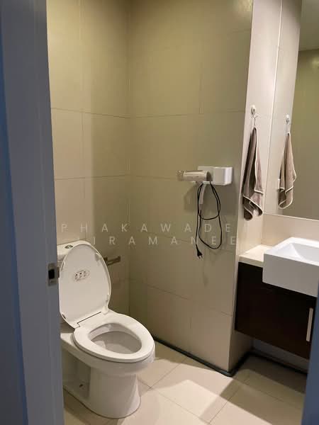 Noble Solo, Bangkok, 988 Thong Lo, Khlong Tan Nua, Watthana, Bangkok, 1 Bedroom, 53 sqm, Condo For Rent, by Phakawadee Jiramanee, 500478677 - DDproperty.com
