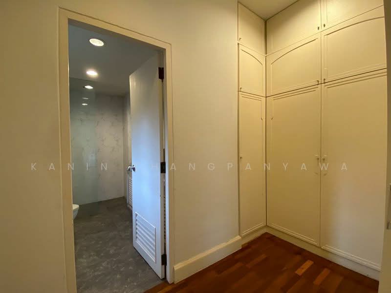 Prompak Gardens Condominium, Bangkok, Sukhumvit, Khlongtoei Nua, Watthana, Bangkok, 3 Bedrooms, 350 sqm, Condo For Rent, by Kanin Thangpanyawa, 500478710 - DDproperty.com