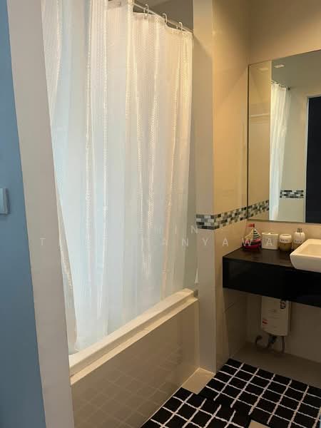 IDEO Q Phayathai, Bangkok, 138 Phayathai Road, Thung Phaya Thai, Ratchathewi, Bangkok, 1 Bedroom, 41 sqm, Condo For Rent, by Kanin Thangpanyawa, 500478738 - DDproperty.com