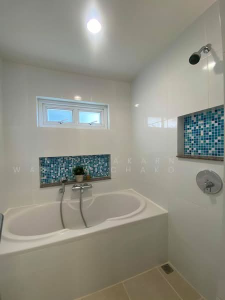 Residence Sukhumvit 52, Bangkok, Soi SuKhumvit 52, Bang Chak, Phra Khanong, Bangkok, 3 Bedrooms, 99 sqm, Condo For Rent, by Nitchakarn Wanitwichakornkit, 500478762 - DDproperty.com