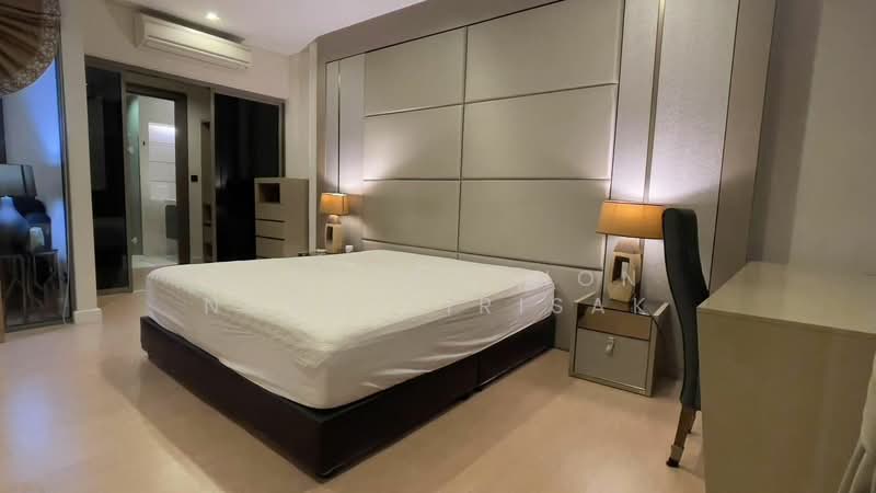 The Room Charoenkrung 30, Bangkok, 30 Charoenkrung Road, Si Phraya, Bang Rak, Bangkok, 1 Bedroom, 55 sqm, Condo For Rent, by Khlueanphon Nukulsirisak, 500478767 - DDproperty.com