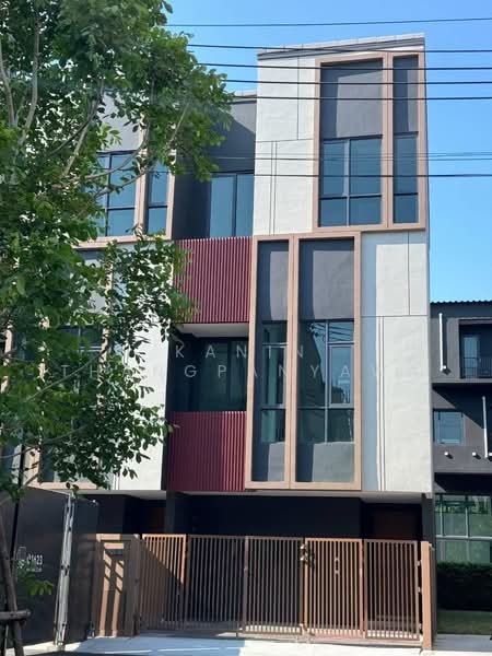 Baan Klang Muang Classe Sukhumvit 77 : บ้านกลางเมือง คลาสเซ่ สุขุมวิท 77, กรุงเทพ, ซอยอ่อนนุช 21, สวนหลวง, กรุงเทพ, 259 ตร.ม., บ้านเดี่ยว ให้เช่า, โดย Kanin Thangpanyawa, 500478773 - DDproperty.com