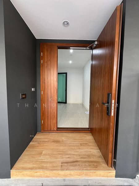 Baan Klang Muang Classe Sukhumvit 77, Bangkok, Soi On Nut 21, Suan Luang, Bangkok, 4 Bedrooms, 259 sqm, Single Detached House For Rent, by Kanin Thangpanyawa, 500478773 - DDproperty.com