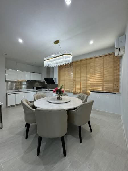 Baan Klang Muang Classe Sukhumvit 77, Bangkok, Soi On Nut 21, Suan Luang, Bangkok, 4 Bedrooms, 259 sqm, Single Detached House For Rent, by Kanin Thangpanyawa, 500478773 - DDproperty.com