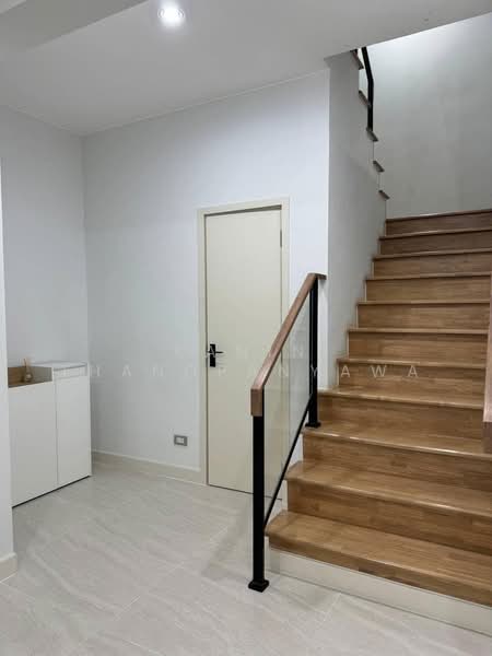 Baan Klang Muang Classe Sukhumvit 77, Bangkok, Soi On Nut 21, Suan Luang, Bangkok, 4 Bedrooms, 259 sqm, Single Detached House For Rent, by Kanin Thangpanyawa, 500478773 - DDproperty.com