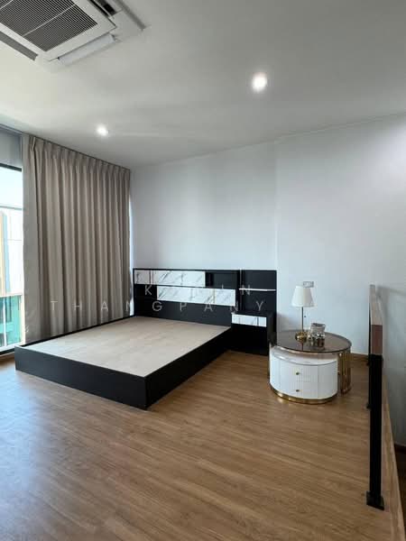 Baan Klang Muang Classe Sukhumvit 77, Bangkok, Soi On Nut 21, Suan Luang, Bangkok, 4 Bedrooms, 259 sqm, Single Detached House For Rent, by Kanin Thangpanyawa, 500478773 - DDproperty.com