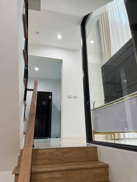 Baan Klang Muang Classe Sukhumvit 77 : บ้านกลางเมือง คลาสเซ่ สุขุมวิท 77, กรุงเทพ, ซอยอ่อนนุช 21, สวนหลวง, กรุงเทพ, 259 ตร.ม., บ้านเดี่ยว ให้เช่า, โดย Kanin Thangpanyawa, 500478773 - DDproperty.com